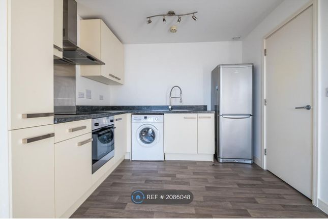 Thumbnail Flat to rent in City Walk Apartments, London