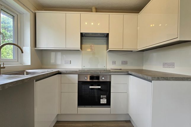 Thumbnail Flat to rent in Malden Road, Cheam, Sutton