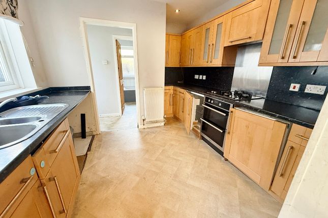103 Iscoed Road, Llanelli photo 4