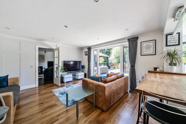 4, Clifton Road, Shefford photo 5