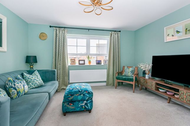 2, Mulberry Croft, Beverley photo 2