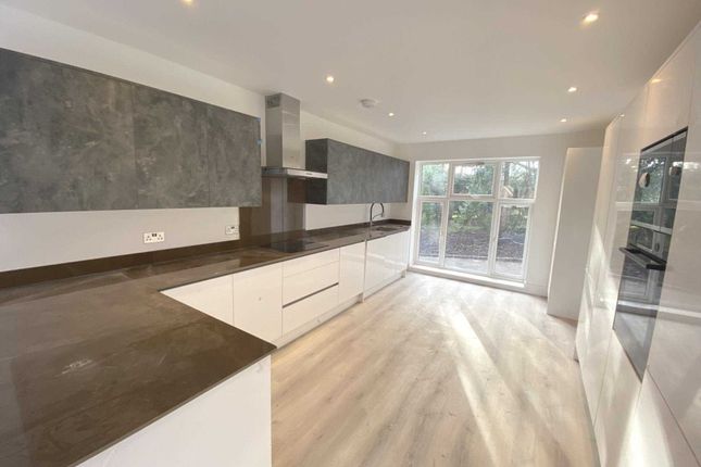 Mulberry House, Crouch Lane, Waltham Cross photo 5