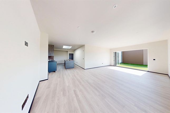 Apartment Six, Elysium, The Old Harbour, Barry photo 4