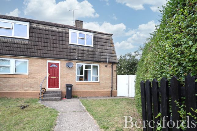 2-bed flat on 25A, Upper Mill Field, Essex, £225,000