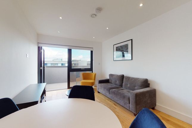 Thumbnail Flat to rent in New Horizons Court, Brentford