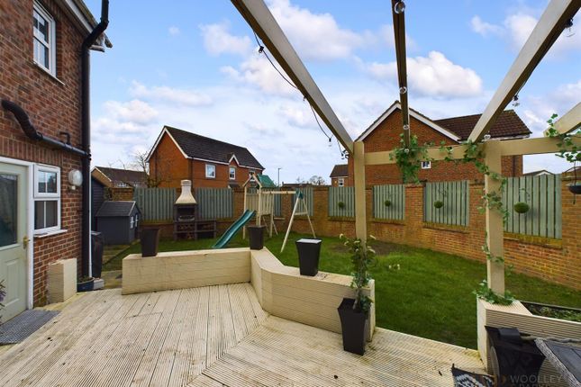 Link-detached house for sale in Orchard Way, Long Riston, Hull
