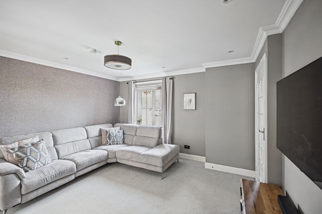 75 Alford Avenue, Blantyre, Glasgow photo 4