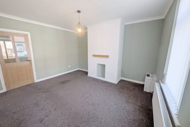 10, Lynn Street, Chester-Le-Street photo 2