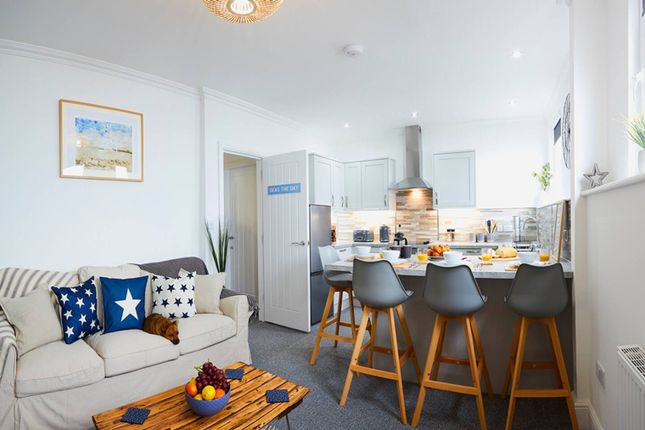 2-bed flat on Rutland Terrace, Rutland Terrace, Scarborough, £2,231/mo