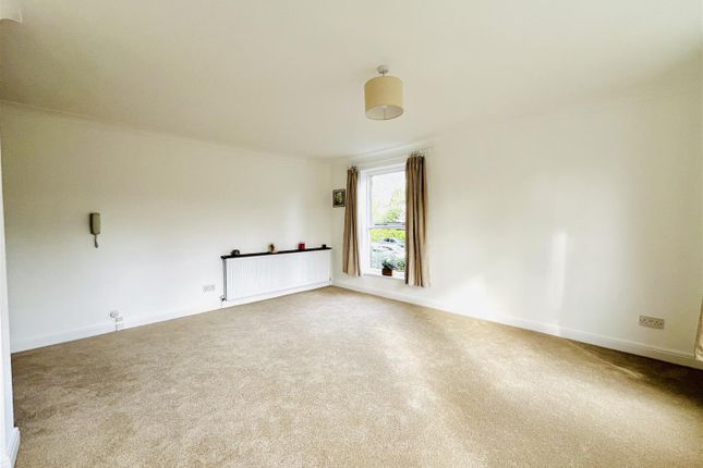 Flat for sale in St. Margarets Road, Bowdon, Altrincham