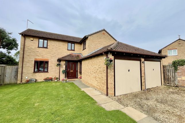 Detached house for sale in Chestnut Way, Market Deeping, Peterborough