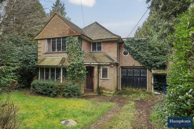 Thumbnail Detached house for sale in First Avenue, Amersham