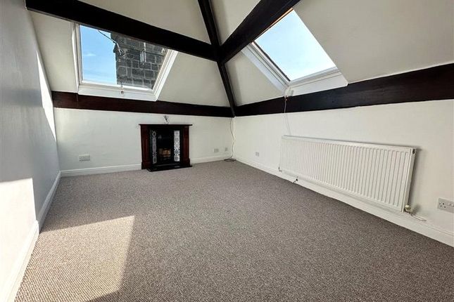 Flat D, 1, Leeds Road, Leeds photo 2