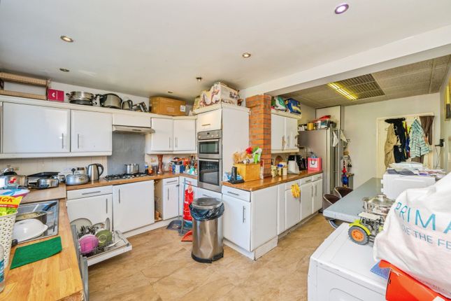 20, Rowditch Avenue, Derby photo 4