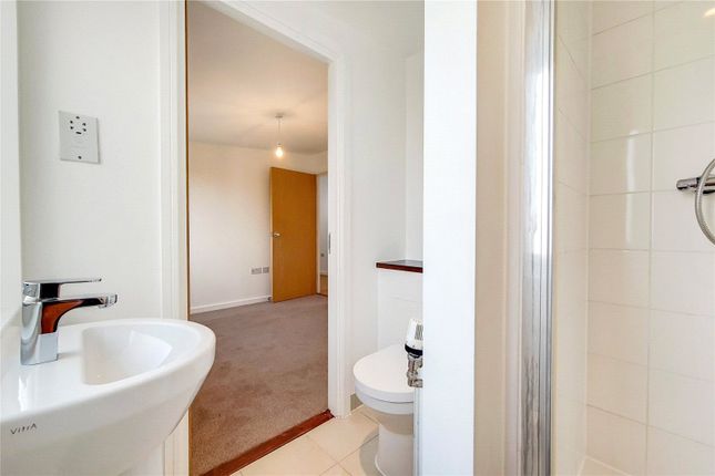 Flat 51, Dragonfly Court,, 3 Heybourne Crescent, LONDON photo 5