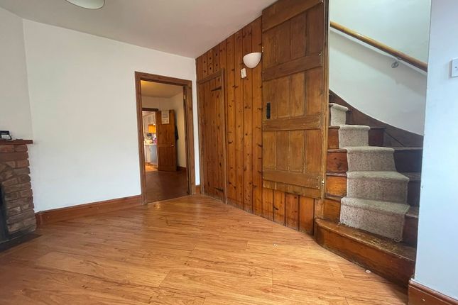 26, Briar Close, Evesham photo 3