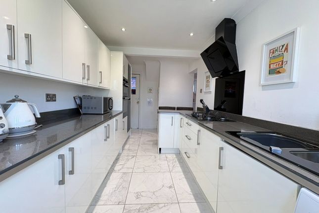 33, Stratton Road, Kirkby photo 3