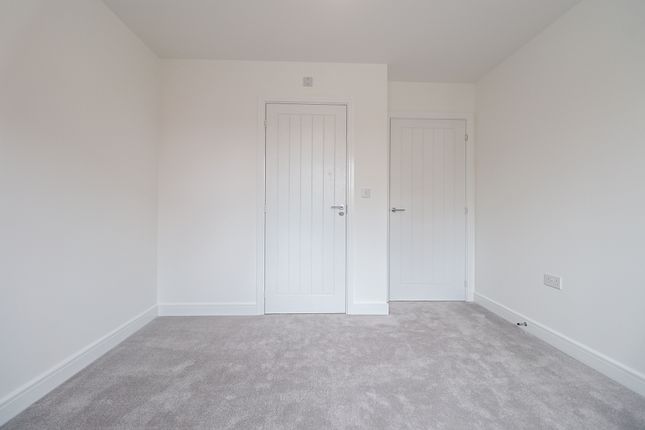 Flat 5, 1, Moor Close, Reading photo 5