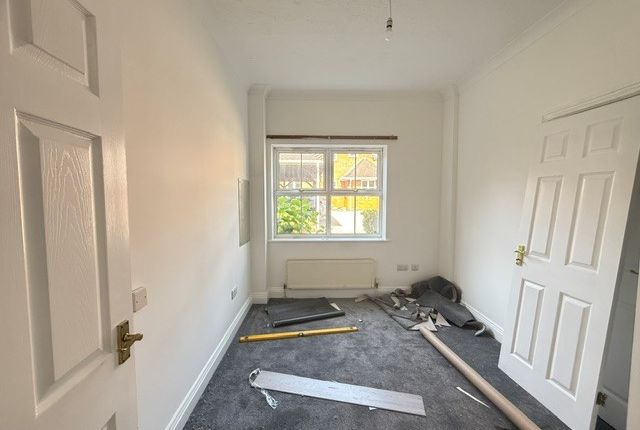 Flat 1, Ringwood photo 4