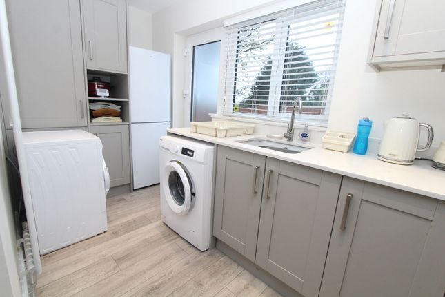 60, Coppice Lane, Brierley Hill photo 4
