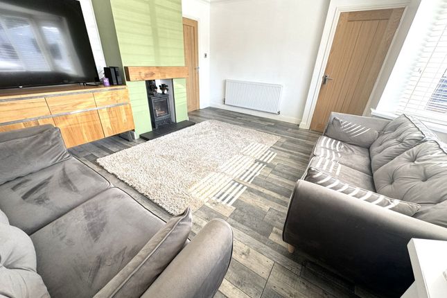 90 Monmouth Road, Walsall photo 3