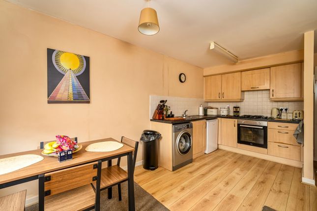 20 Hadleys Court, Gelderd Road, Leeds photo 4