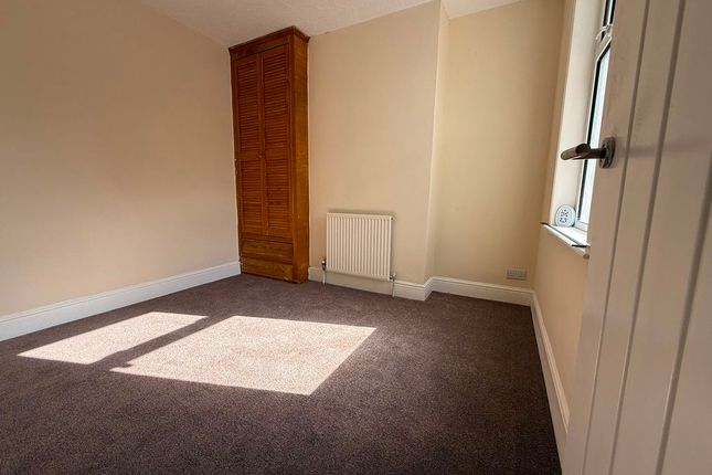 8, Leonard Road, Gosport photo 5