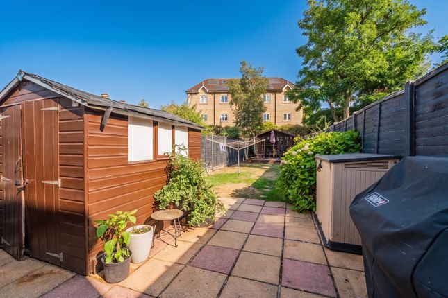 50 Invicta Road, Dartford, Kent photo 4
