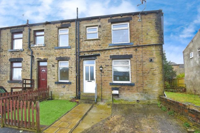 Terraced house to rent in Baker Street, Lindley, Huddersfield