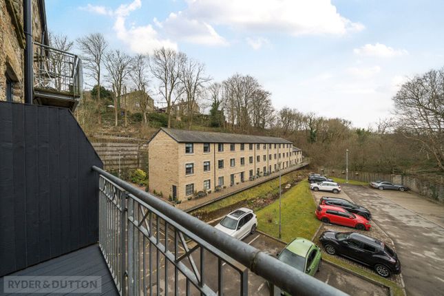 32 Kinderlee Mill North,, Kinderlee Way, Glossop photo 2