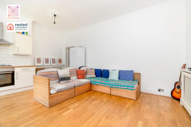 Flat for sale in 69 Westow Hill, Upper Norwood, London