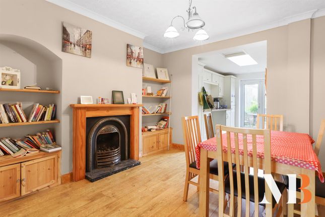 16, Dulverton Avenue, Coventry photo 4