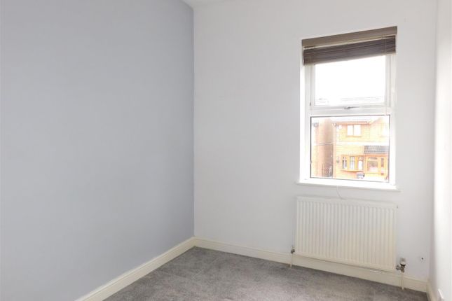 Terraced house to rent in Ashton Road East, Failsworth, Manchester
