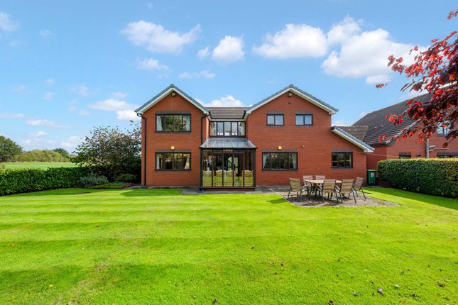 30 Betsyfield Drive, Warrington photo 4