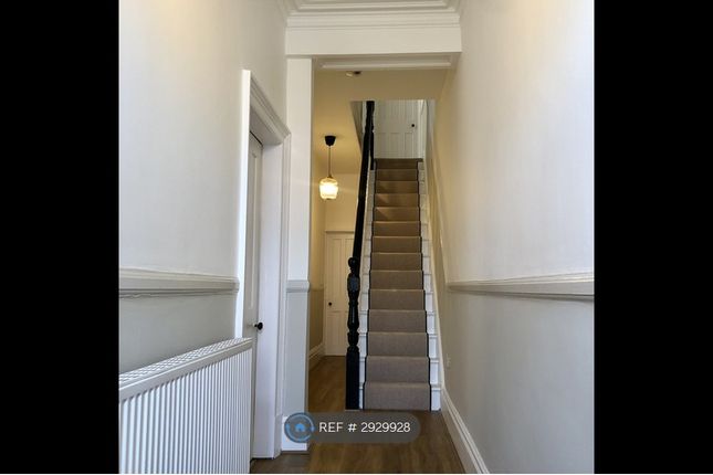Hyde Road, Woodley, Stockport photo 3