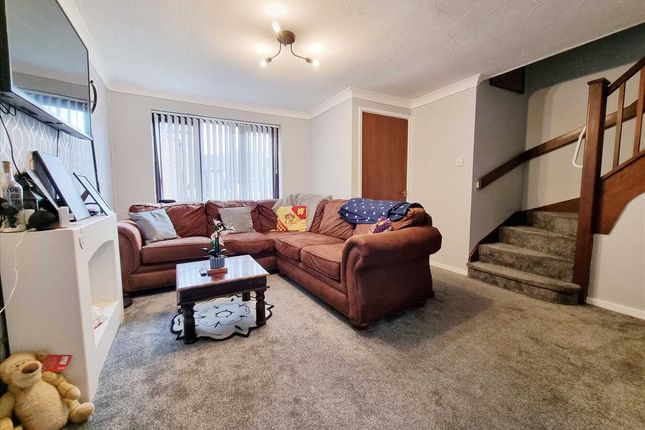 10, Spring Gardens, Sleaford photo 2