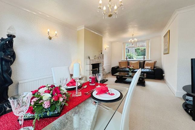 50, Bramhall Avenue, Bolton photo 2