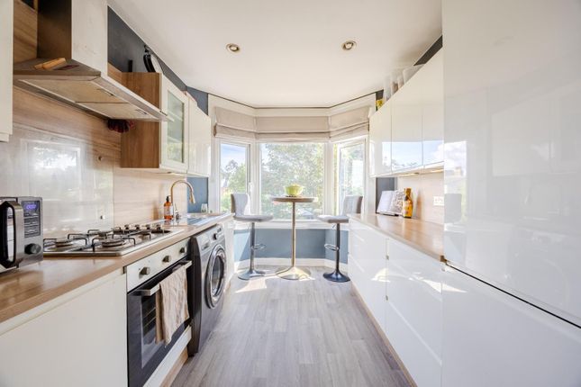 60a, Leigham Court Drive, Leigh-On-Sea photo 4