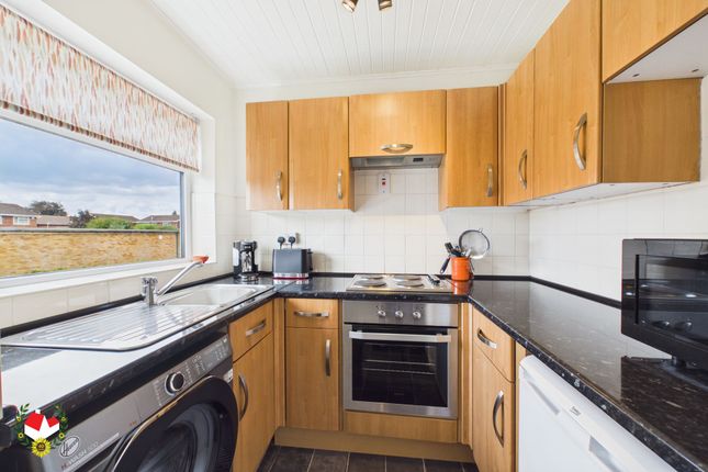 103 Golden Vale, Gloucester photo 4