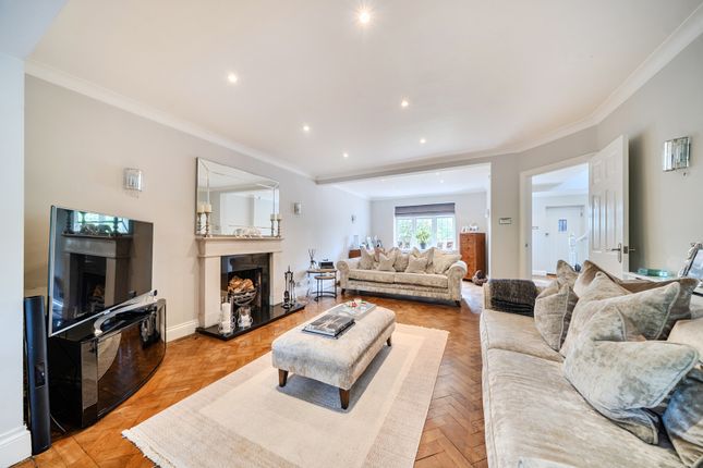 44, Kevington Drive, Chislehurst photo 2