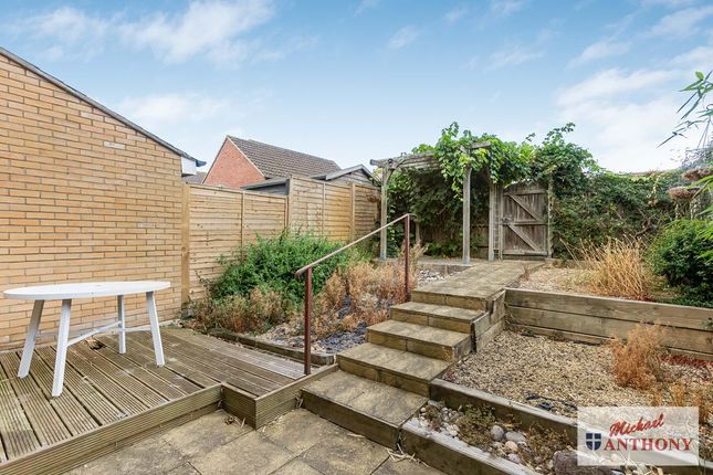 121, Selkirk Drive, Milton Keynes photo 4