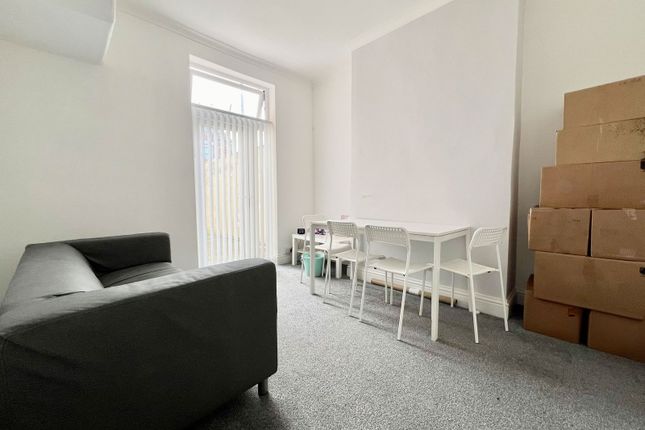 73, Worcester Street, Middlesbrough photo 3