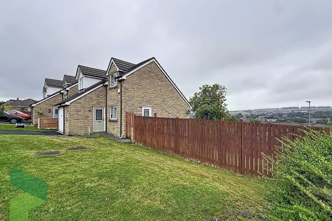 16, Melville Avenue, Darwen photo 2