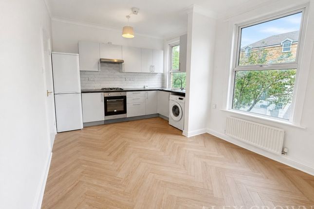 0R, York Road, London photo 2