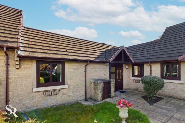 2-bed bungalow on 65 The Bungalow Eccles Fold, High Peak, £135,000