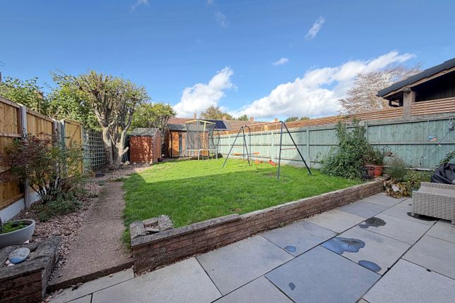 Lancaster Place, Kenilworth photo 3