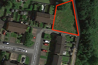 Thumbnail Land for sale in Land At Broughton Gardens, Summerston