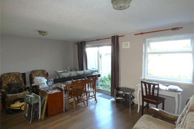 32, Westhaven Drive, West Midlands photo 3