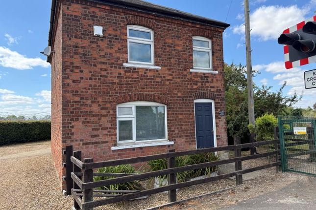 Railway Cottage, Blue Gowt Lane, Spalding photo 2