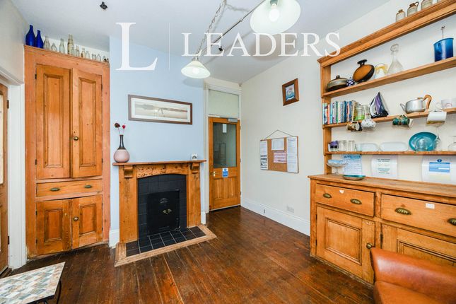 Room 4, 31, Gladys Avenue, Hampshire photo 4